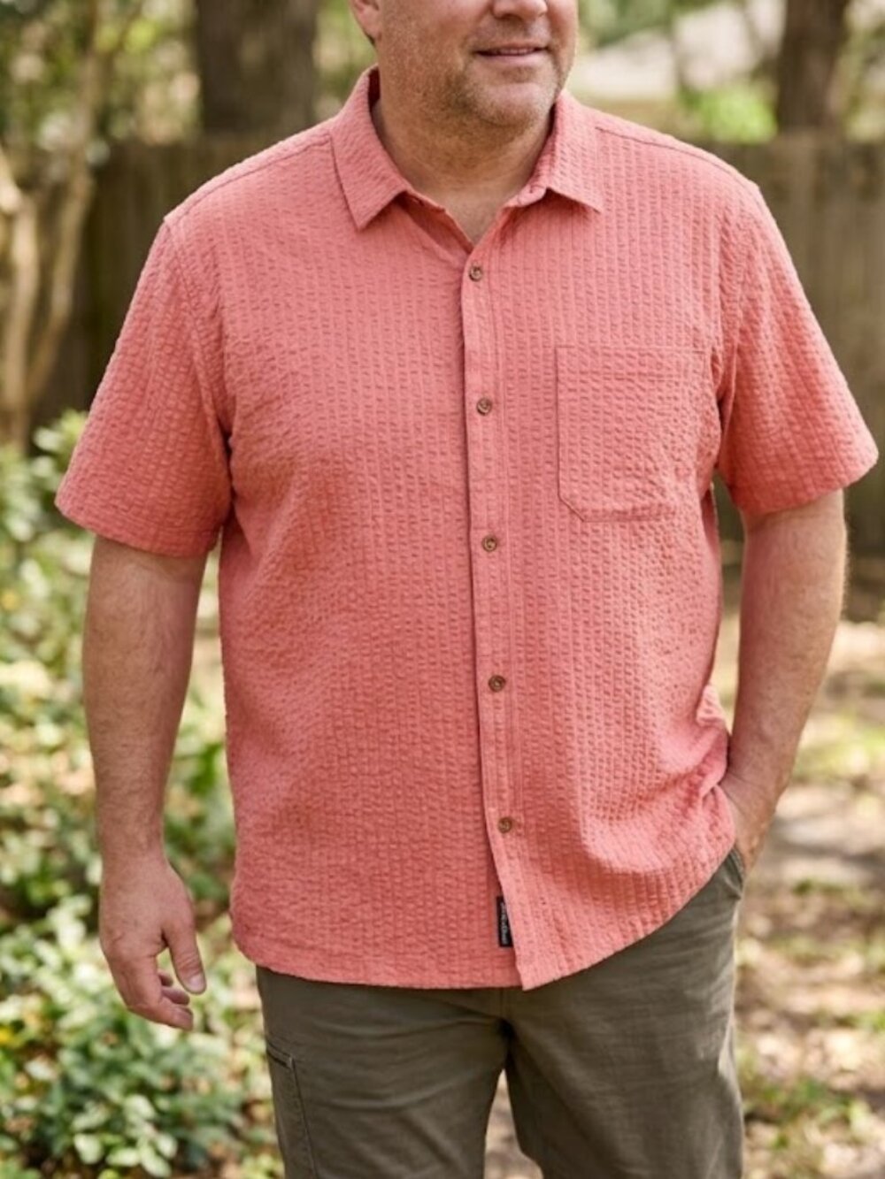 NWT Eddie Bauer Men's XL Alderpine Seersucker Short Sleeve Shirt Pink